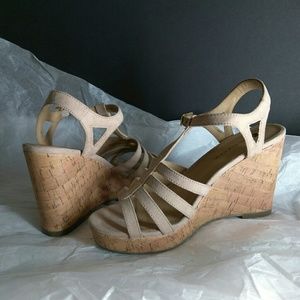 Wedges***